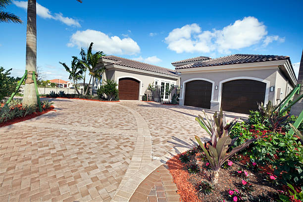 Best Concrete Paver Driveway  in Mendota Heights, MN
